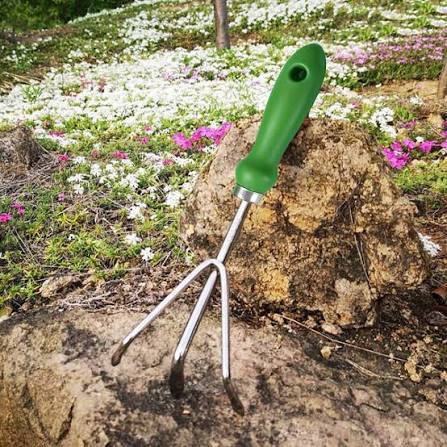 Hand Cultivator Claw